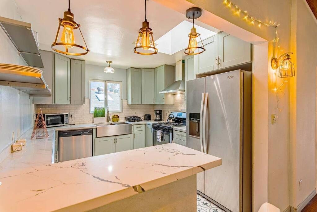 12-Guest 4-Br Spacious Home With Large Backyard, 4-Car Parking San Diego Zewnętrze zdjęcie